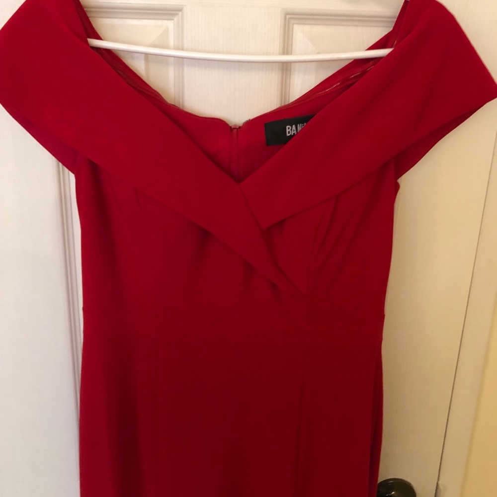 Red dress gown - Picture 1 of 5